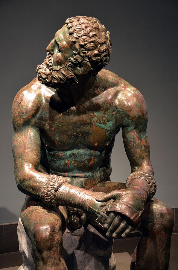  Odpočívající boxer, bronzová socha, 330 – 50 př. Kr., zdroj: wikimedia